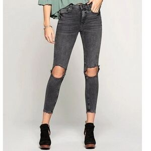 Free People SZ26 Charcoal Black High Rise Busted Knee Distressed Denim Jeans